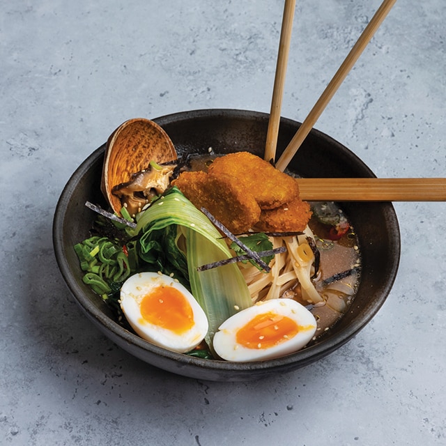 No-Karake ΝοChicken Nuggets Ramen Soup με Udon Noodles